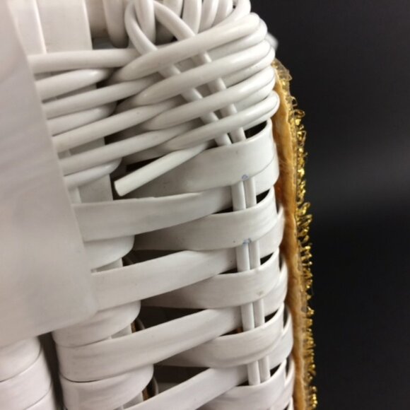 Vintage 1950s Lucite Handle Coated Wicker Basket Purse Bag with Shell Flowers - Picture 15 of 16
